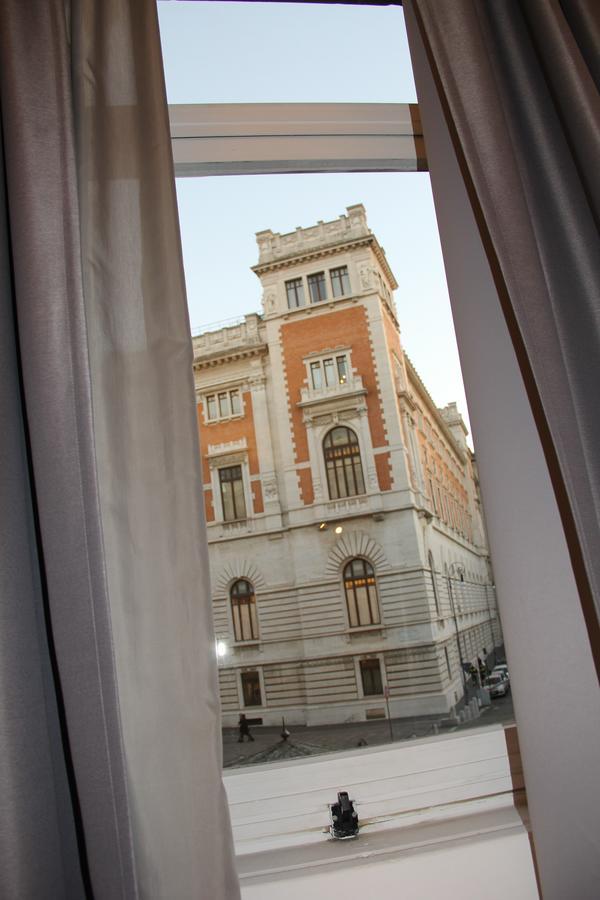 Abagnale Home Montecitorio Рим Екстериор снимка